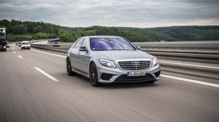 2014-mercedes-benz-s63-amg-4matic-photo-615918-s-986x603